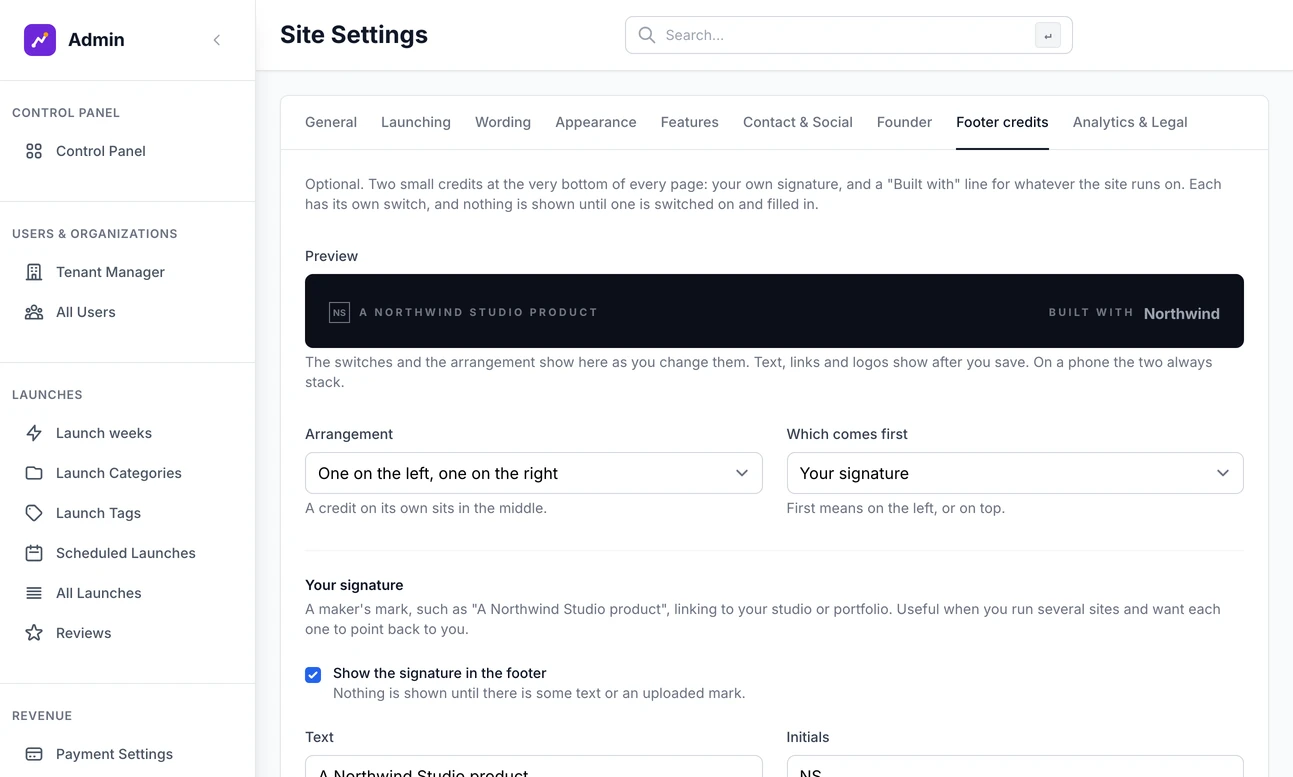 Site Settings on the Footer credits tab: a preview of the credits on the footer's dark colour, the arrangement and order choices, then the signature's switch, text, initials and link
